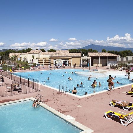 Hotel Les Demeures Du Ventoux - Vacanceole à Aubignan Extérieur photo